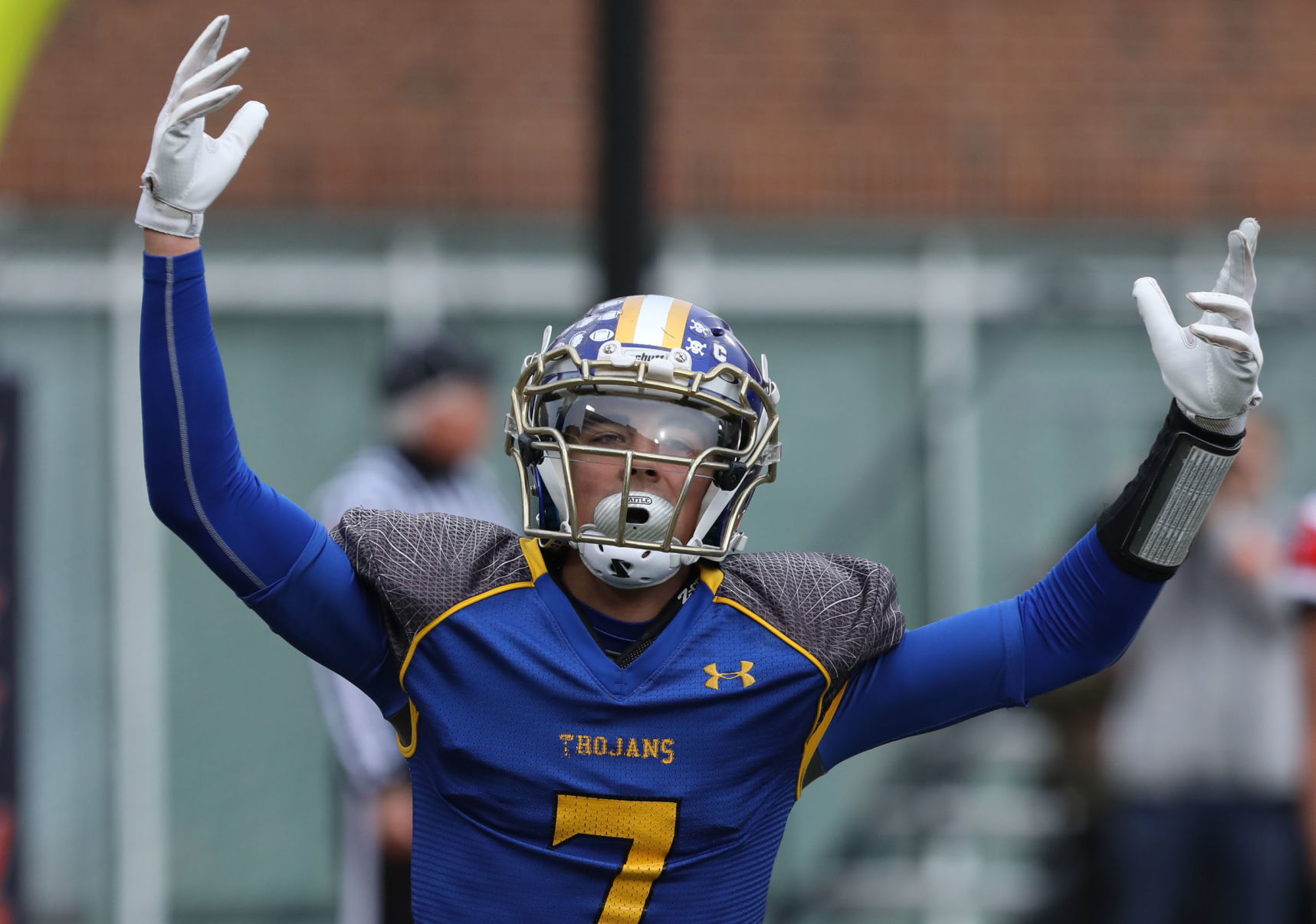 Maroa Forsyth vs GCMS football 14 11.24.18.jpg
